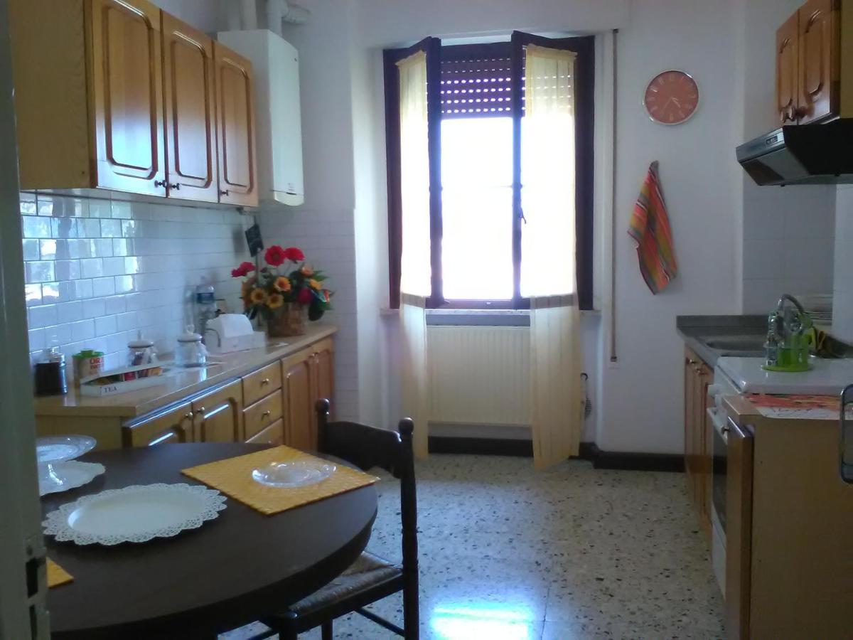 Appart Dormire Nel Cuore Di Foligno Exterior photo