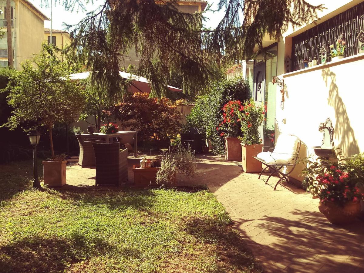 Appart Dormire Nel Cuore Di Foligno Exterior photo